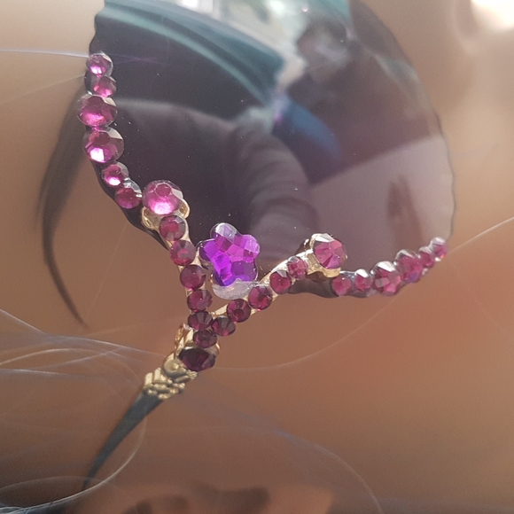 UV400 Purple Rhinestone Deluxe Sunglasses - Picture 4 of 10